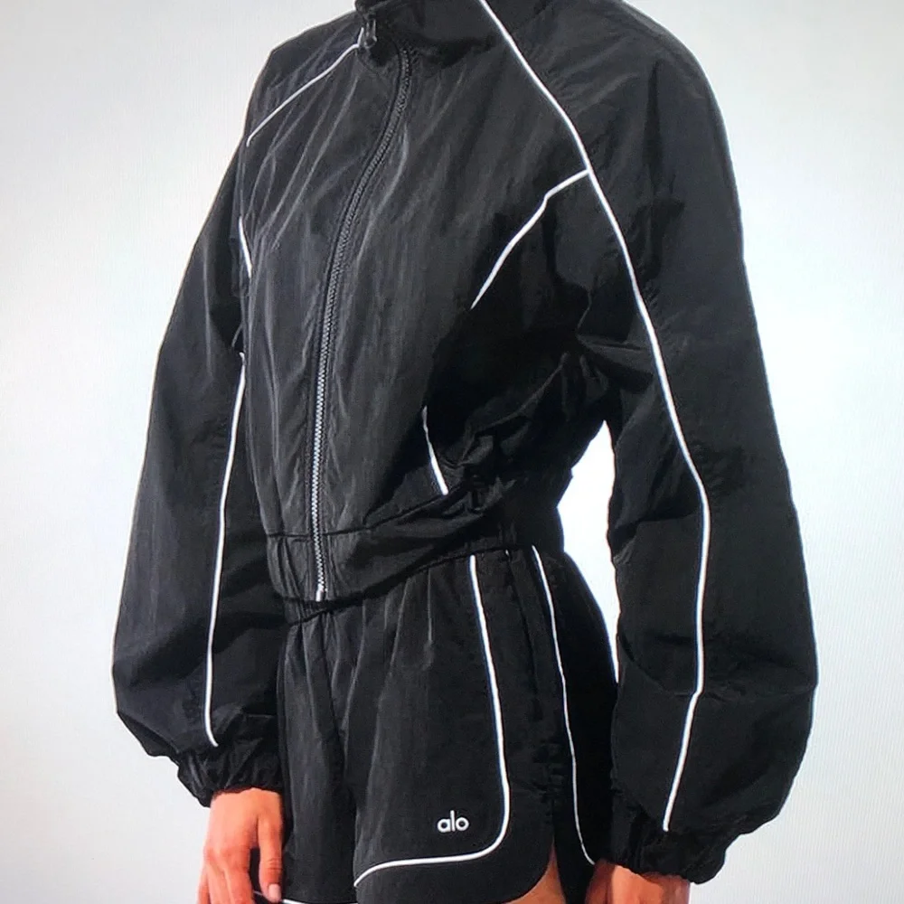 ALO Yoga Black Active Jacket and Shorts Set with White Piping